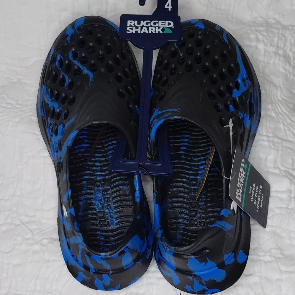 Rugged Shark Blue and Black Boys Water Shoes Sz 4